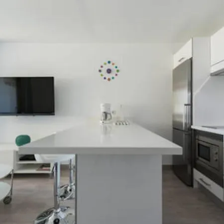 Apartament Modern With Sea Views And Fast Fiber Wifi *